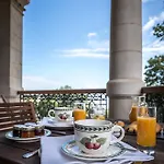 Chateau Grattequina بلانكفور