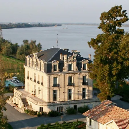 Hotel Chateau Grattequina 4*