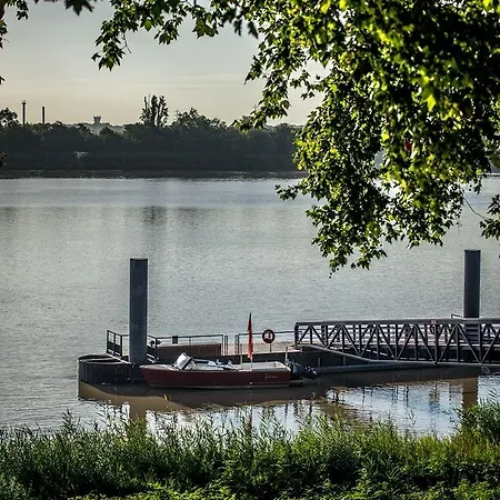 Hotel Chateau Grattequina Blanquefort (Gironde)