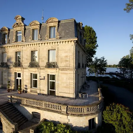 Hotel Chateau Grattequina 4*