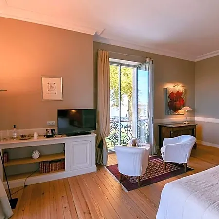 Hotel Chateau Grattequina