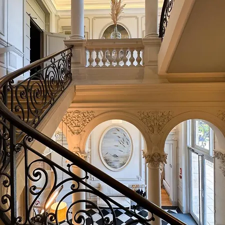 Hotel Chateau Grattequina