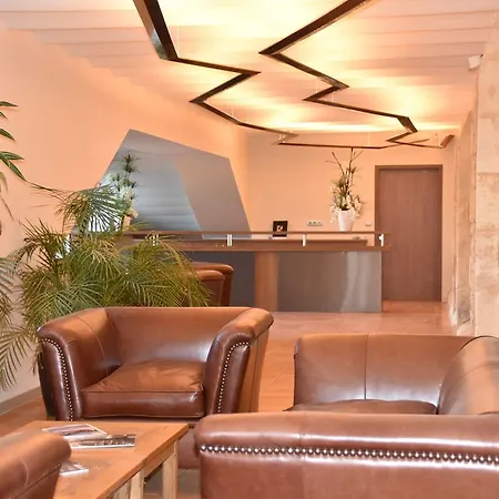 Hotel Chateau Grattequina
