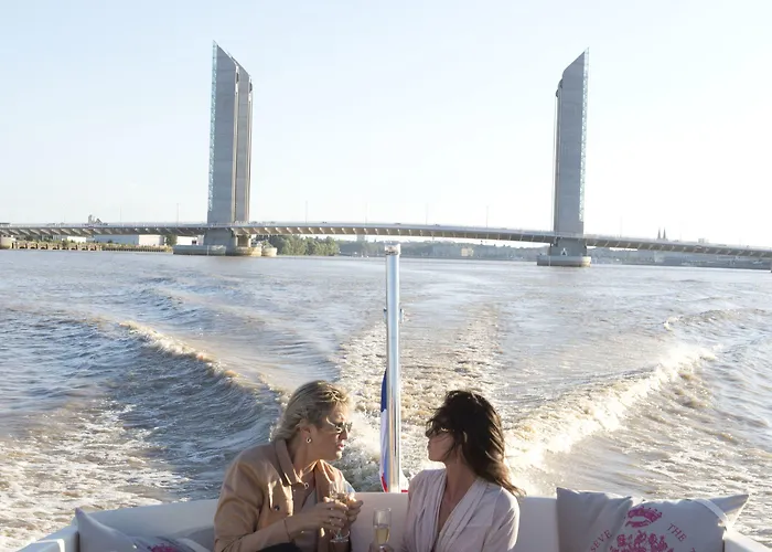 Hotel Château Grattequina Blanquefort (Gironde)