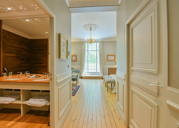 Hotel Château Grattequina 4*